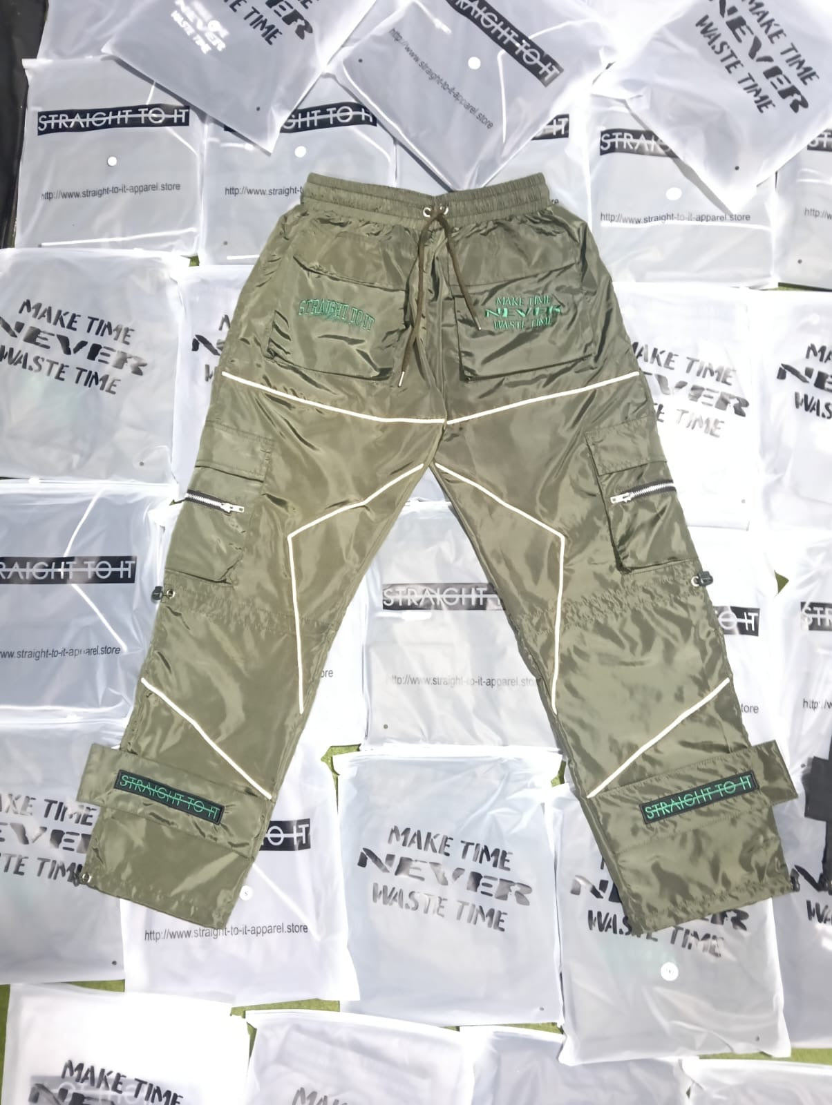 SWISHR WINDBREAKERZ